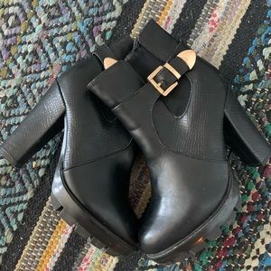 Bella Marie Heeled Booties - Size 8